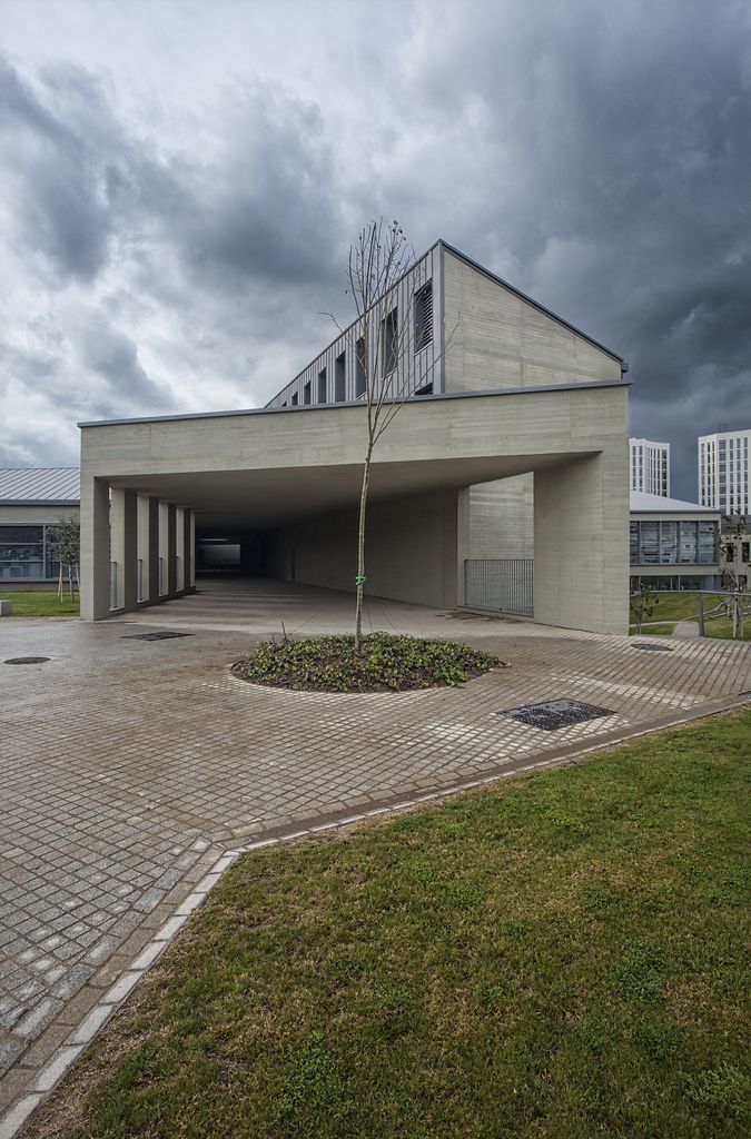 Biblioteca y Salas de Estudio del Edificio de Servicios Generales del Campus de Ciencias de la Salud, Universidad de Granada