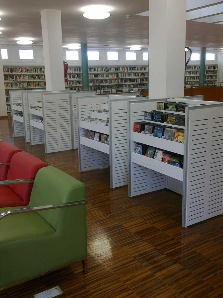 Biblioteca Central Comarcal de Tàrrega (Lleida)