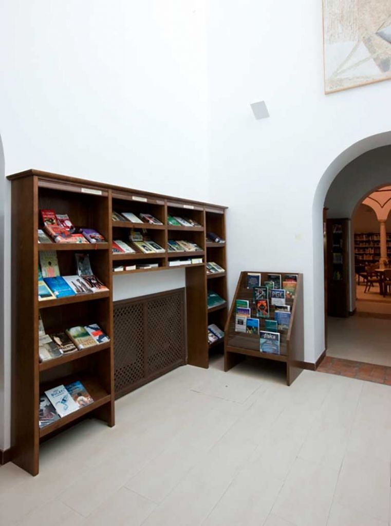 Biblioteca Pública Municipal Tomás Beviá, Écija (Sevilla)