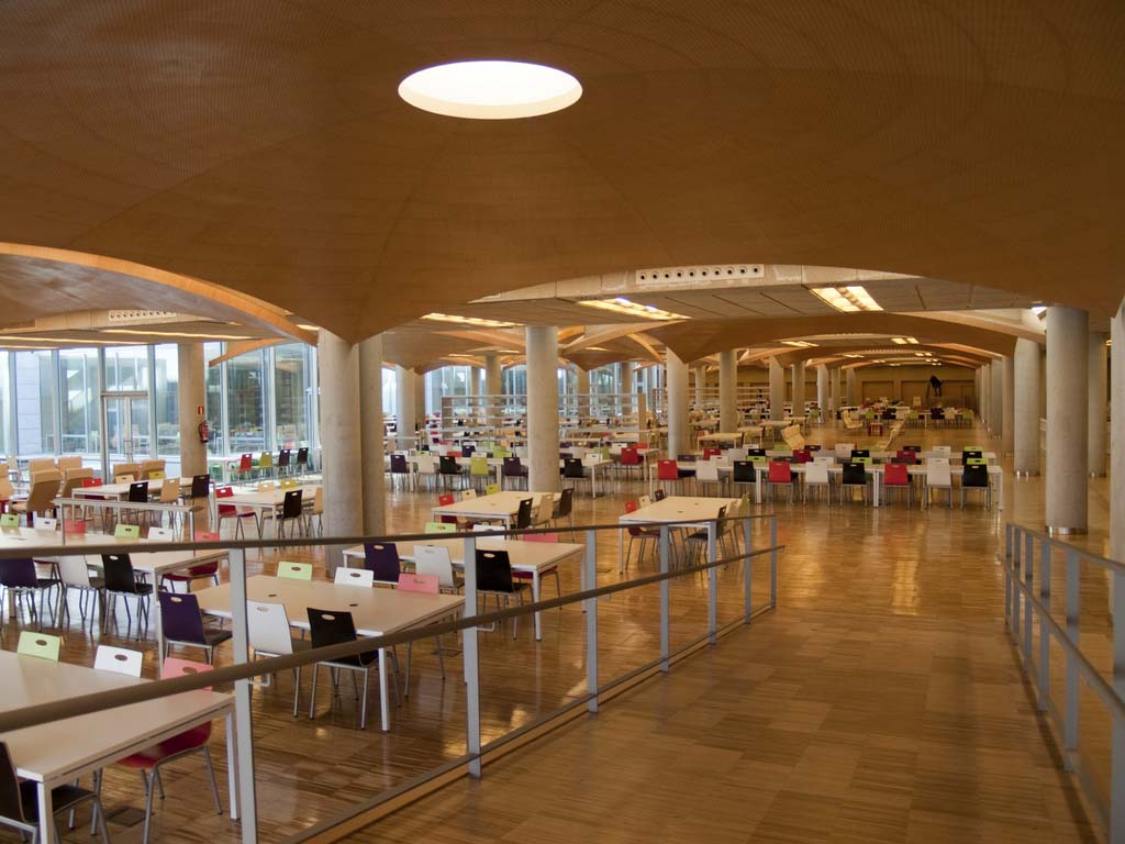 Biblioteca María Zambrano. Universidad Complutense de Madrid.