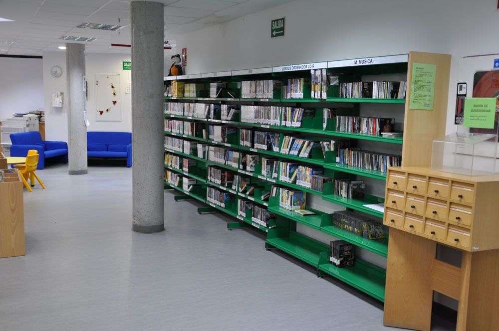 Biblioteca Municipal Luís Cubero. Fuentidueña de Tajo, Madrid