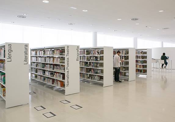 Biblioteca Mont-Àgora, Santa Margarida de Montbui (Barcelona)