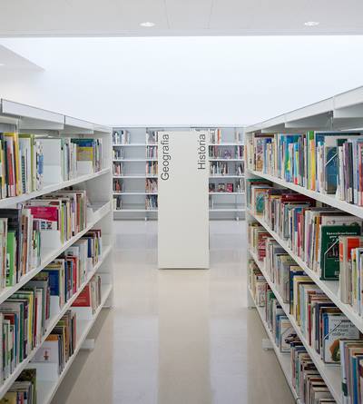 Biblioteca Mont-Àgora, Santa Margarida de Montbui (Barcelona)