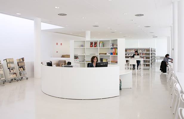 Biblioteca Mont-Àgora, Santa Margarida de Montbui (Barcelona)