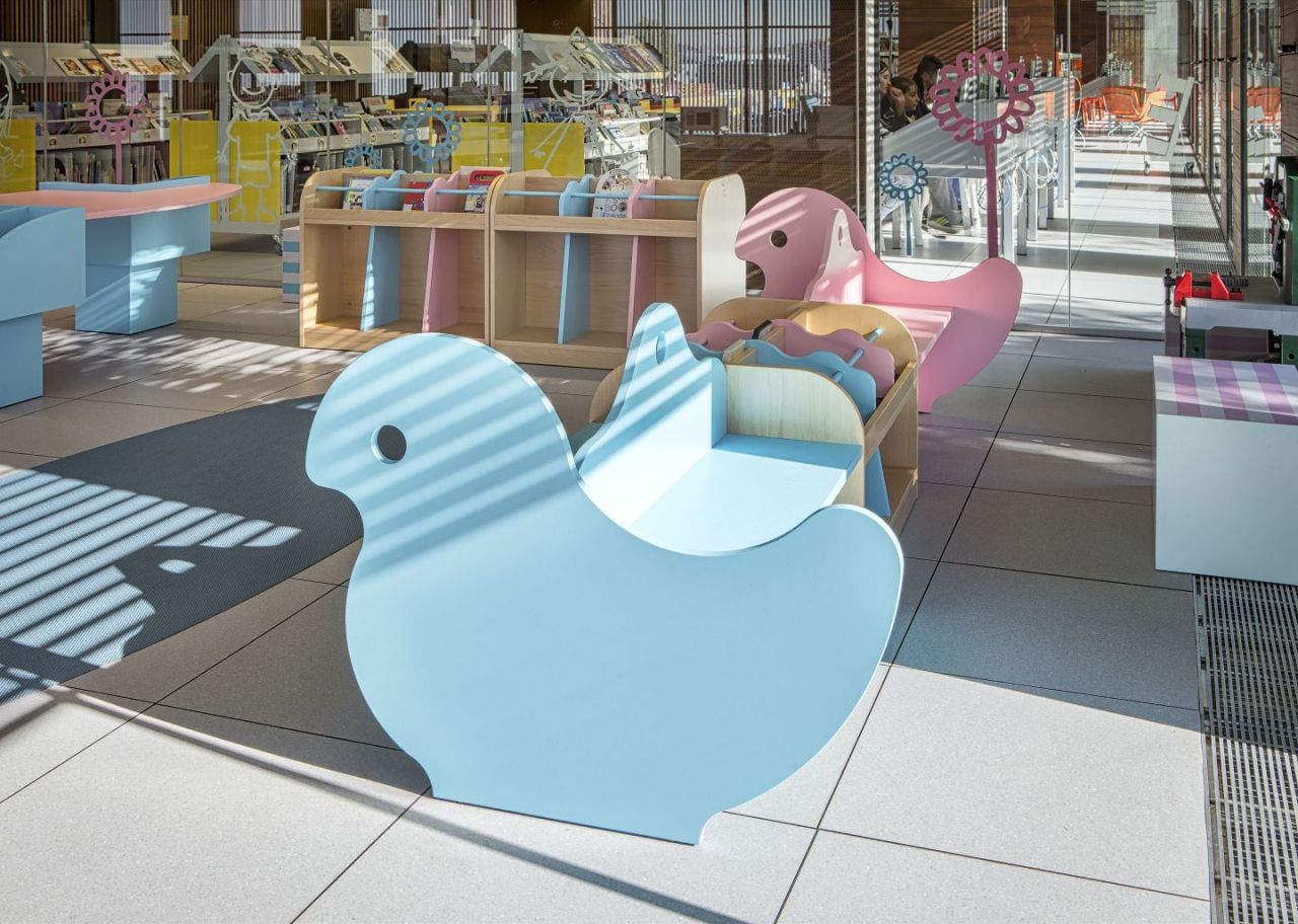 Double duck seat