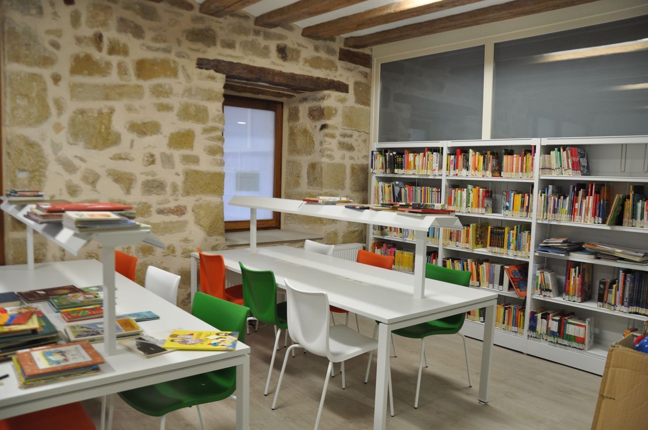 Biblioteca pública Municipal de Valderrobres (Teruel)