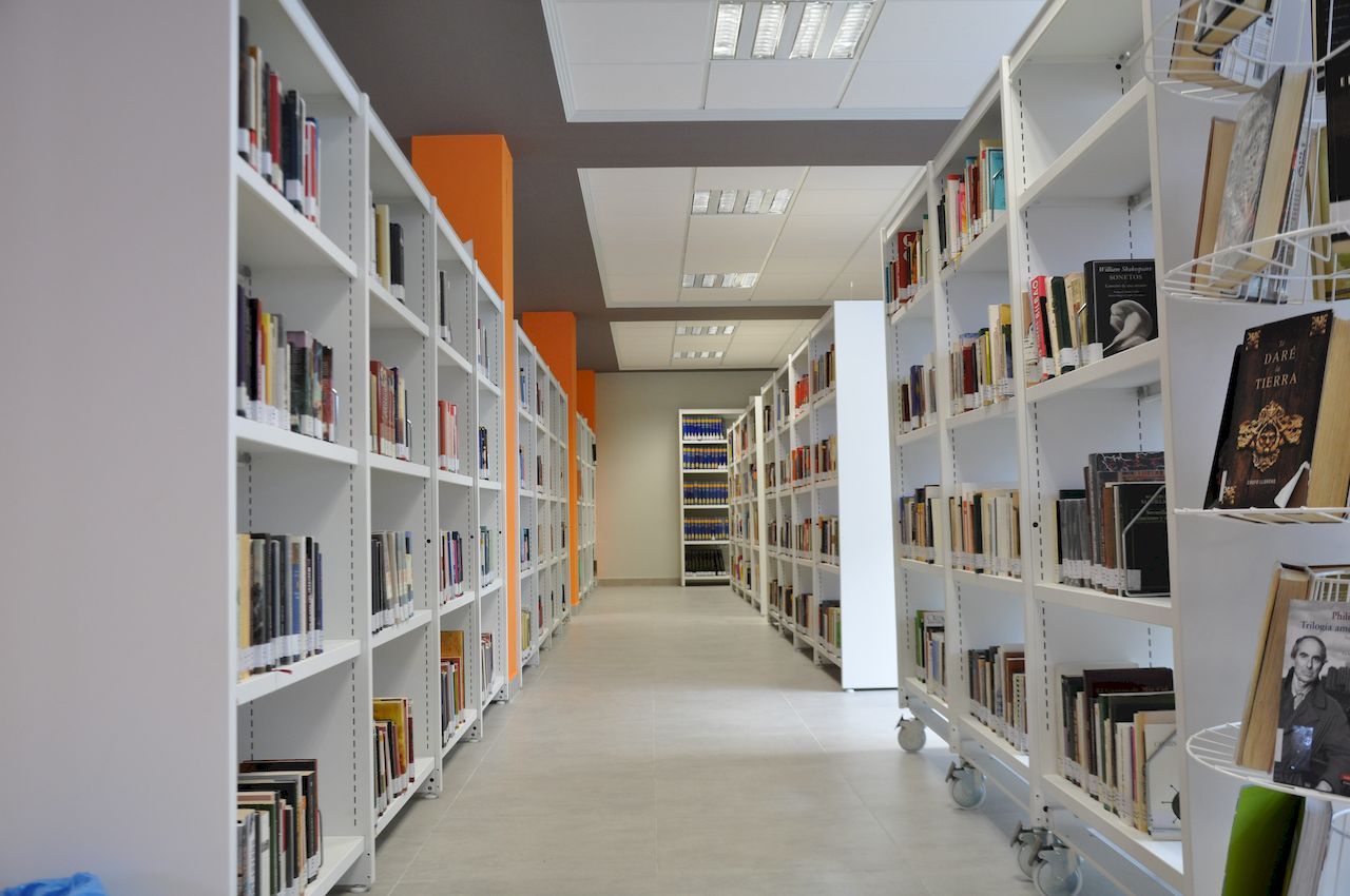 Biblioteca Pública Municipal “Alcalá Venceslada” – Andújar (Jaén)