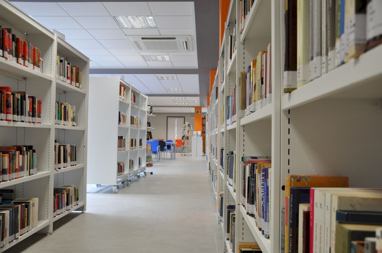 Biblioteca Pública Municipal “Alcalá Venceslada” – Andújar (Jaén)